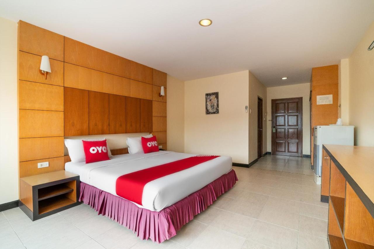 Hotel Oyo 882 The Moonlight Serviced Pattaya
