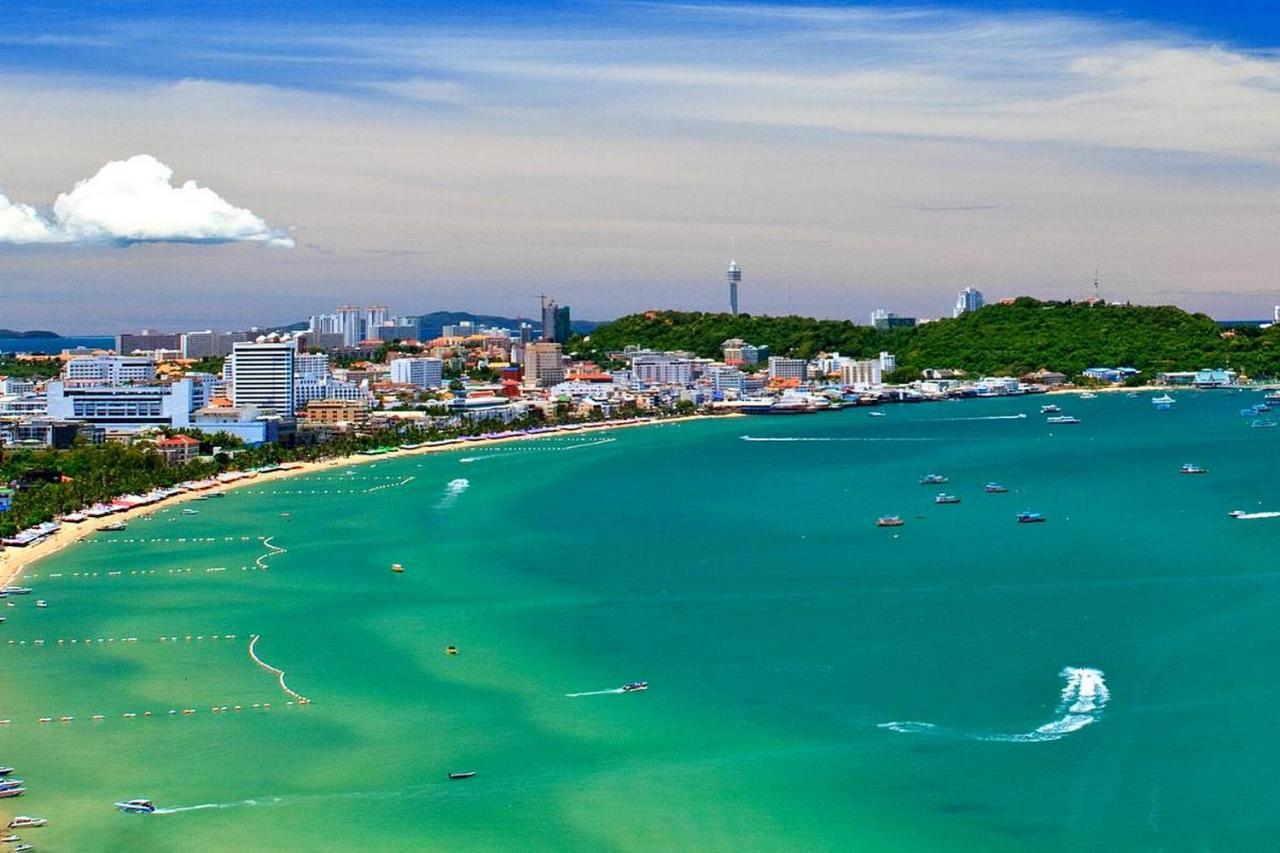 Hotel Oyo 882 The Moonlight Serviced Pattaya